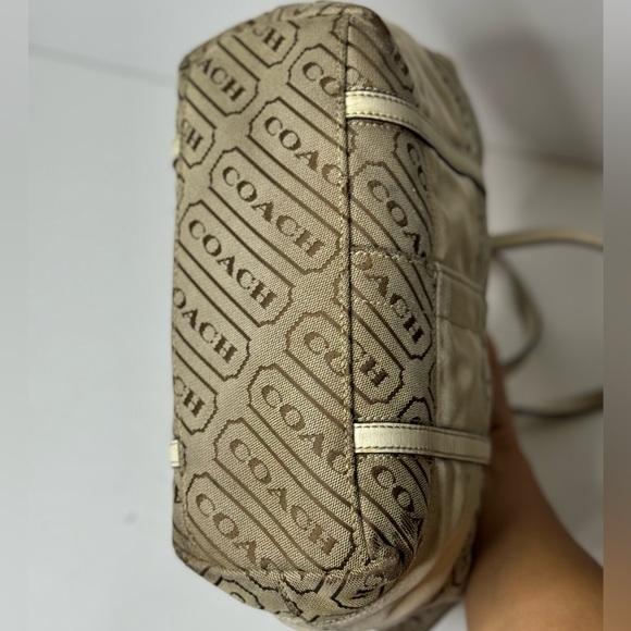 Coach Lozenge Tote Shoulder Bag - Picture 4 of 11